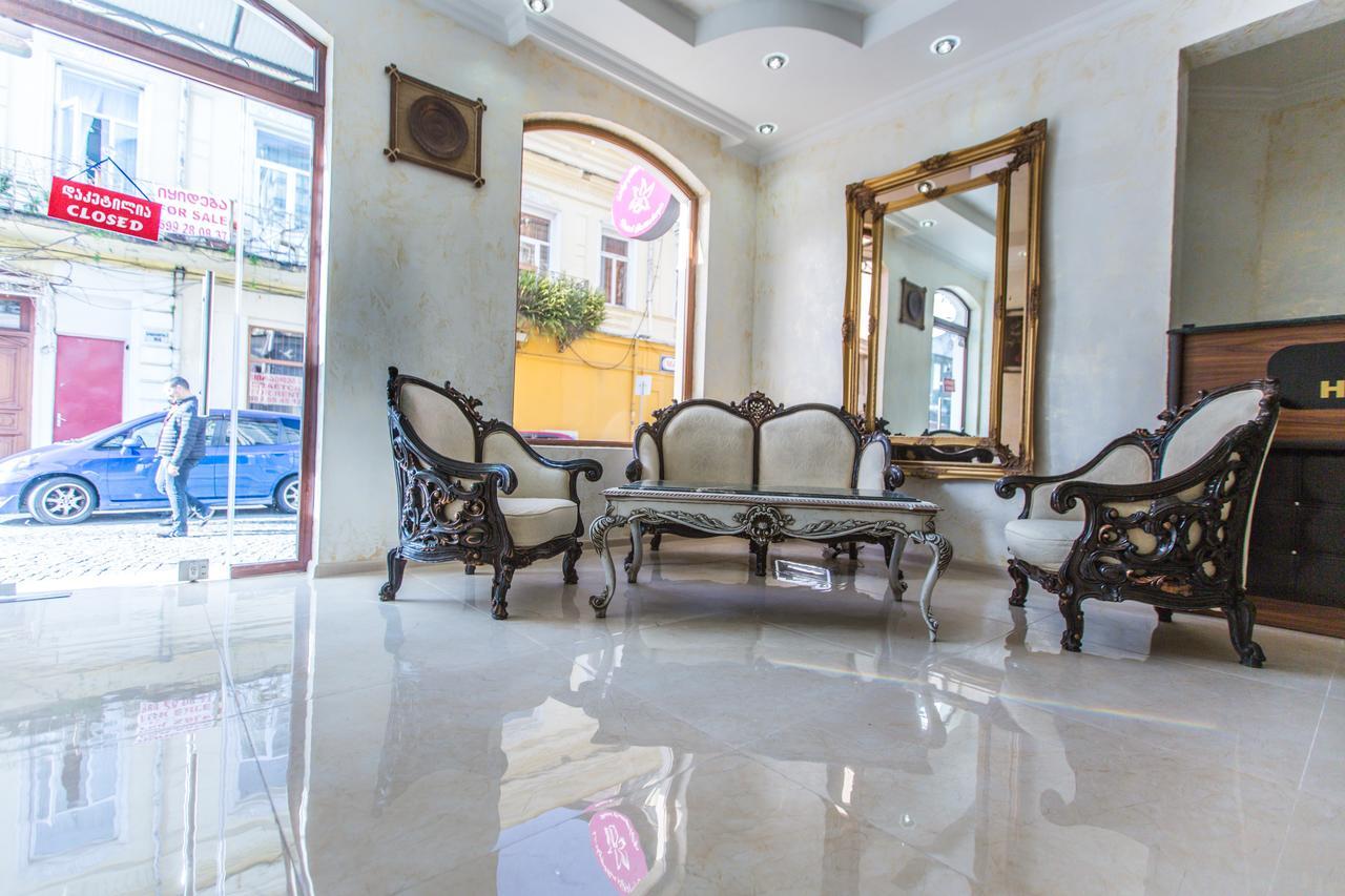 Hotel Cattaleya Batumi Kültér fotó