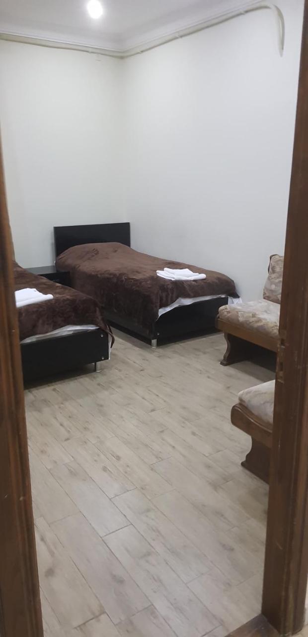 Hotel Cattaleya Batumi Kültér fotó
